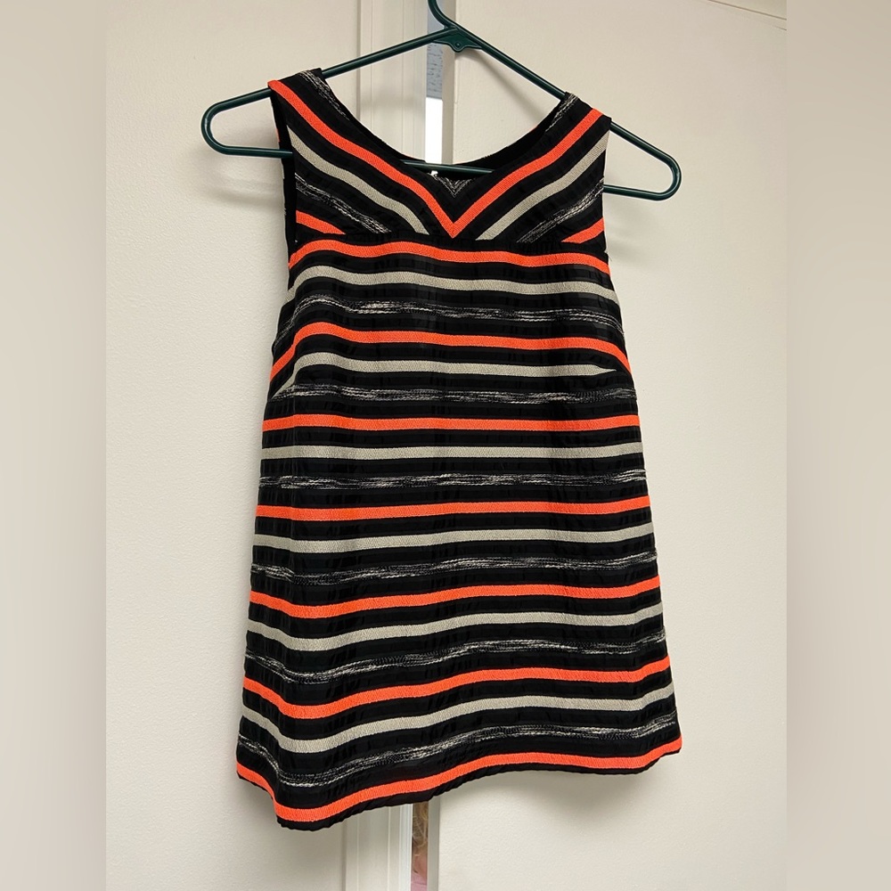 HD in Paris - black orange top. Size L/10